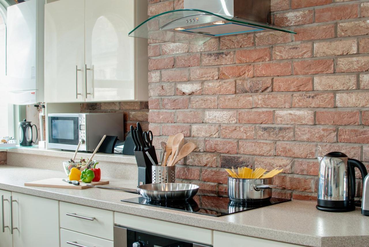 Base Serviced Apartments - Sir Thomas Street Liverpool Exterior foto
